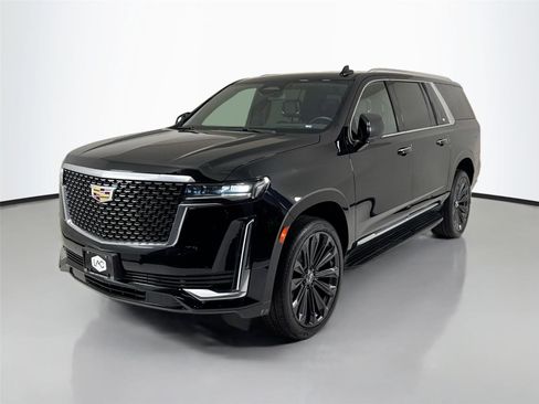 Used 2023 Cadillac Escalade ESV Luxury image 10