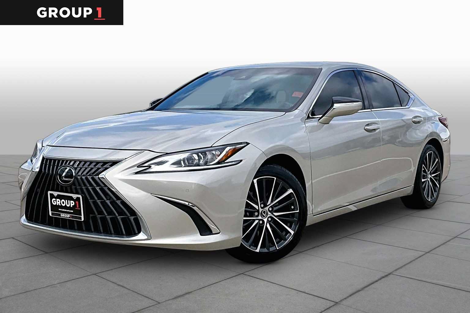 Used 2025 Lexus ES 350 w/ Premium Package FWD image 1