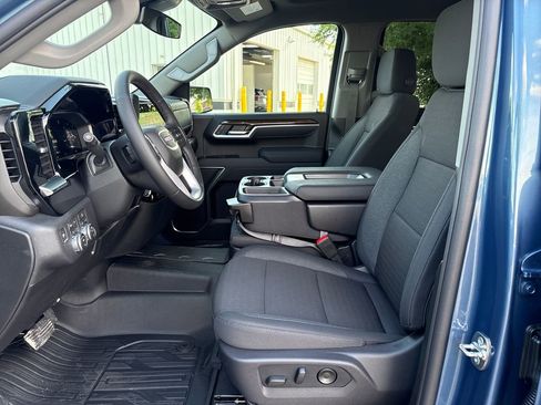 New 2026 GMC Sierra 1500 Elevation w/ X31 Off-Road Package AWD/4WD image 13
