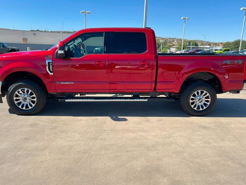 Used 2020 Ford F250 Lariat w/ Lariat Value Package AWD/4WD image 2