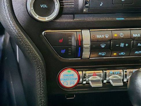 Used 2016 Ford Mustang GT Premium w/ Equipment Group 401A RWD image 21