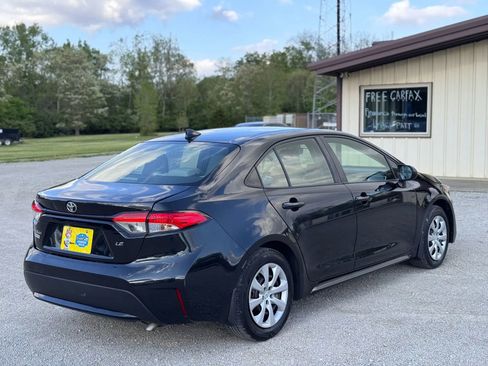 Used 2021 Toyota Corolla LE FWD image 7