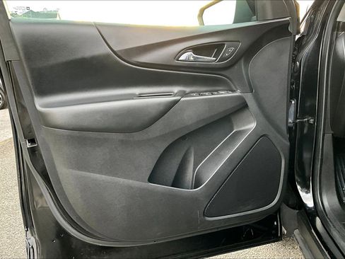 Used 2022 Chevrolet Equinox LT AWD/4WD image 21