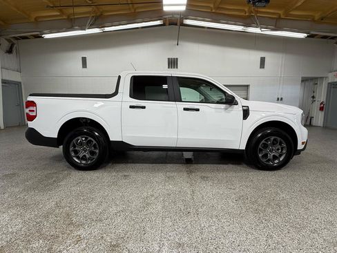 Used 2022 Ford Maverick XLT FWD image 5