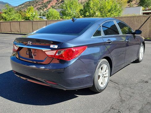 Used 2013 Hyundai Sonata GLS image 3