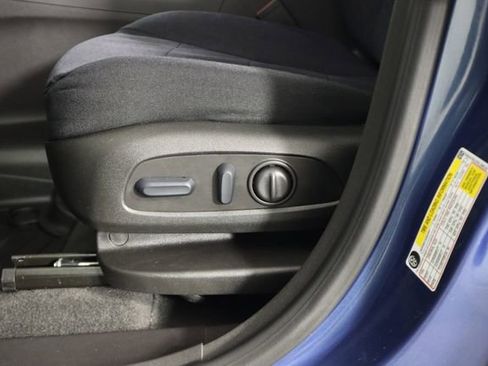 Used 2024 Chevrolet Equinox LS w/ LS Convenience Package AWD/4WD image 33
