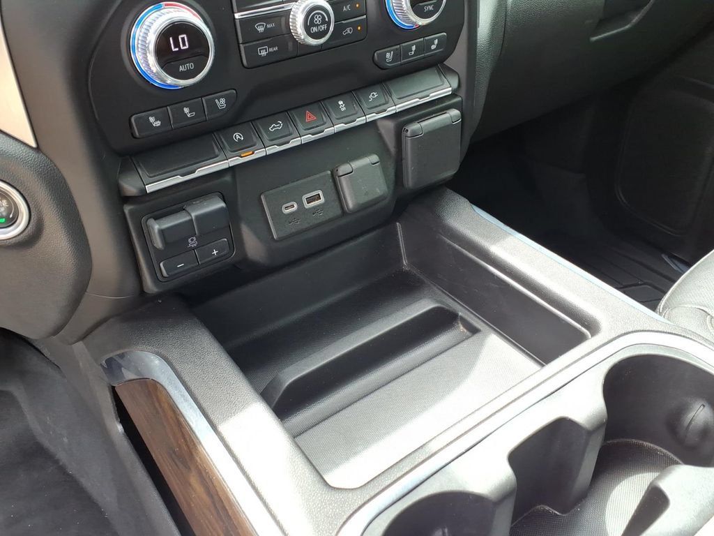 Used 2021 GMC Sierra 1500 SLT RWD image 19
