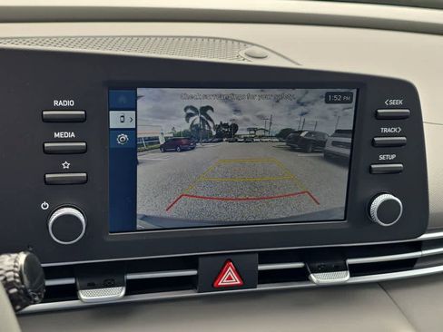 New 2026 Hyundai Elantra SE image 30