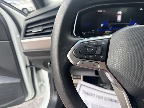 Used 2024 Volkswagen Jetta Sport image 16