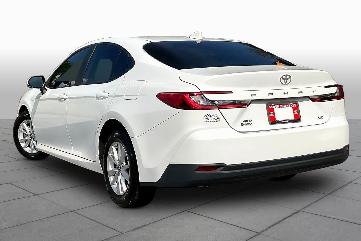 Used 2025 Toyota Camry LE w/ Convenience Package AWD/4WD image 23