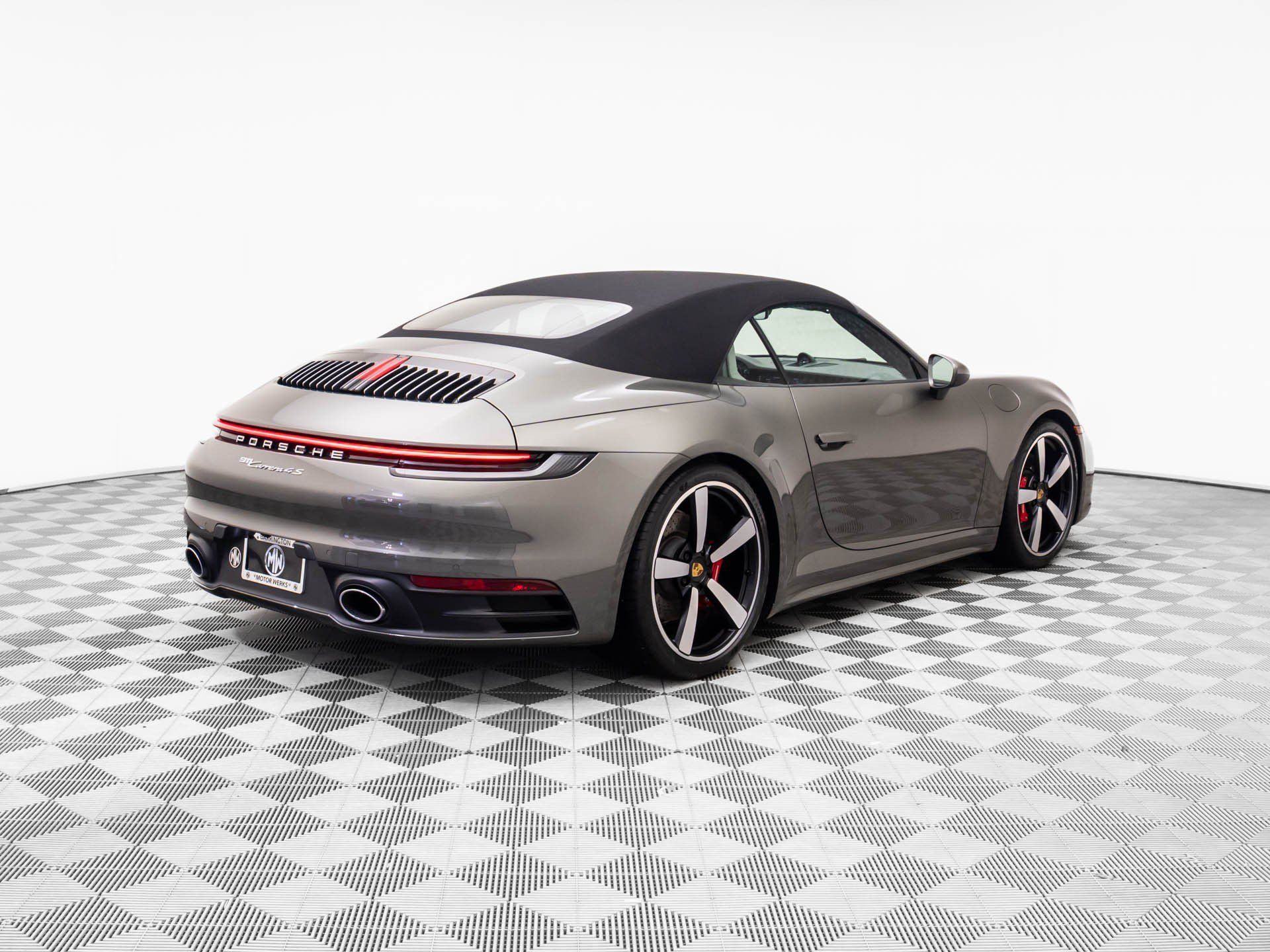 Certified 2020 Porsche 911 Carrera 4S AWD/4WD image 8