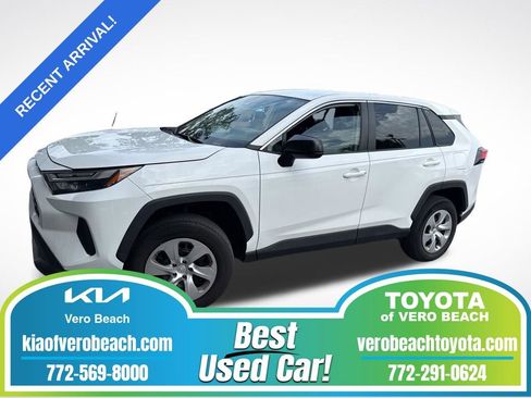 Certified 2023 Toyota RAV4 LE AWD/4WD image 1