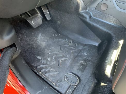 New 2024 Jeep Gladiator Rubicon w/ Technology Group image 23