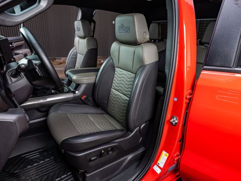 Used 2024 Chevrolet Silverado 1500 ZR2 w/ ZR2 Bison Edition image 27