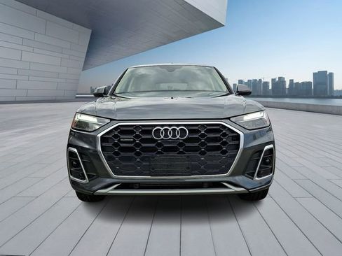 Used 2023 Audi Q5 2.0T Premium Plus w/ Premium Plus Package image 2