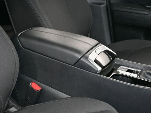 Used 2023 Hyundai Tucson SE image 36