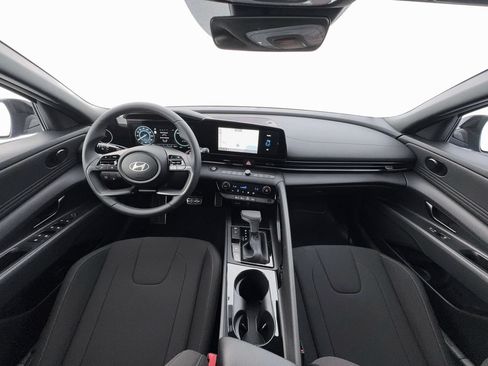 New 2026 Hyundai Elantra Sport FWD image 13