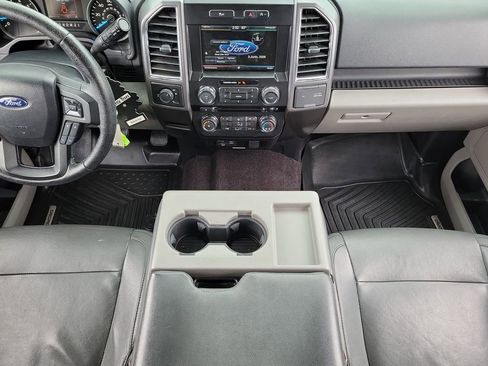 Used 2015 Ford F150 XLT w/ Equipment Group 302A Luxury RWD image 18