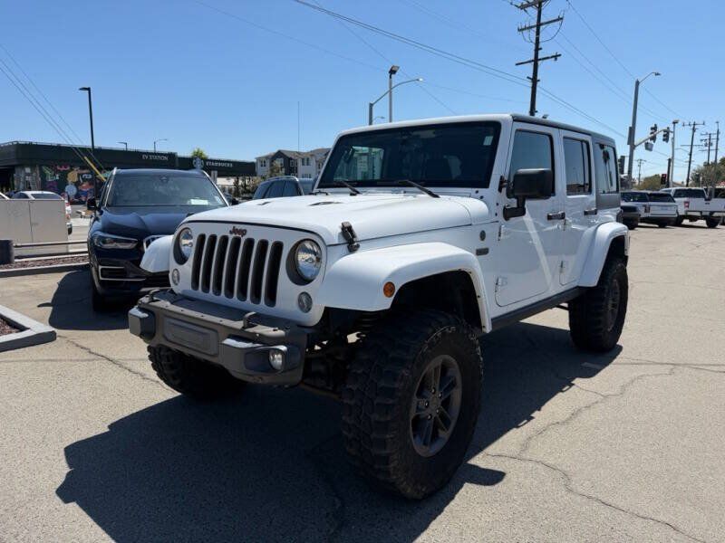 Used 2016 Jeep Wrangler Unlimited Sahara AWD/4WD image 2