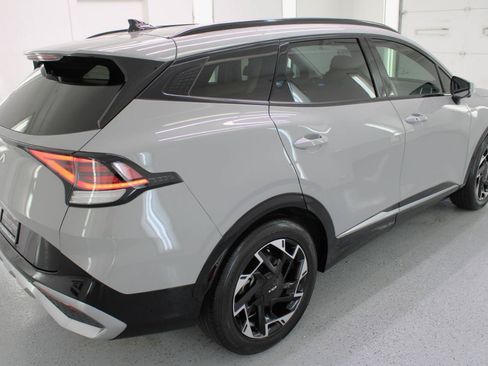 Used 2023 Kia Sportage SX FWD image 10