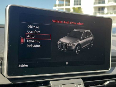 Used 2018 Audi Q5 2.0T Premium Plus AWD/4WD image 27