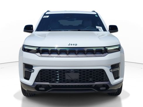 New 2026 Jeep Grand Wagoneer L Limited AWD/4WD image 2