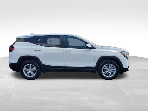 Used 2023 GMC Terrain SLE FWD image 6