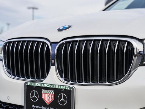 Used 2018 BMW 750i xDrive image 11