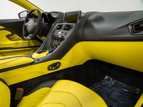 Used 2023 Aston Martin DBS Superleggera Volante RWD image 85
