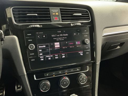 Used 2018 Volkswagen GTI S image 26