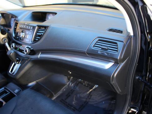 Used 2015 Honda CR-V LX image 18