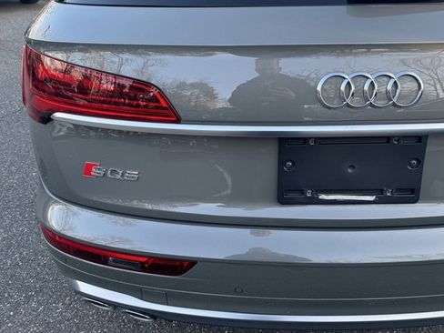 Certified 2023 Audi SQ5 Premium Plus image 37