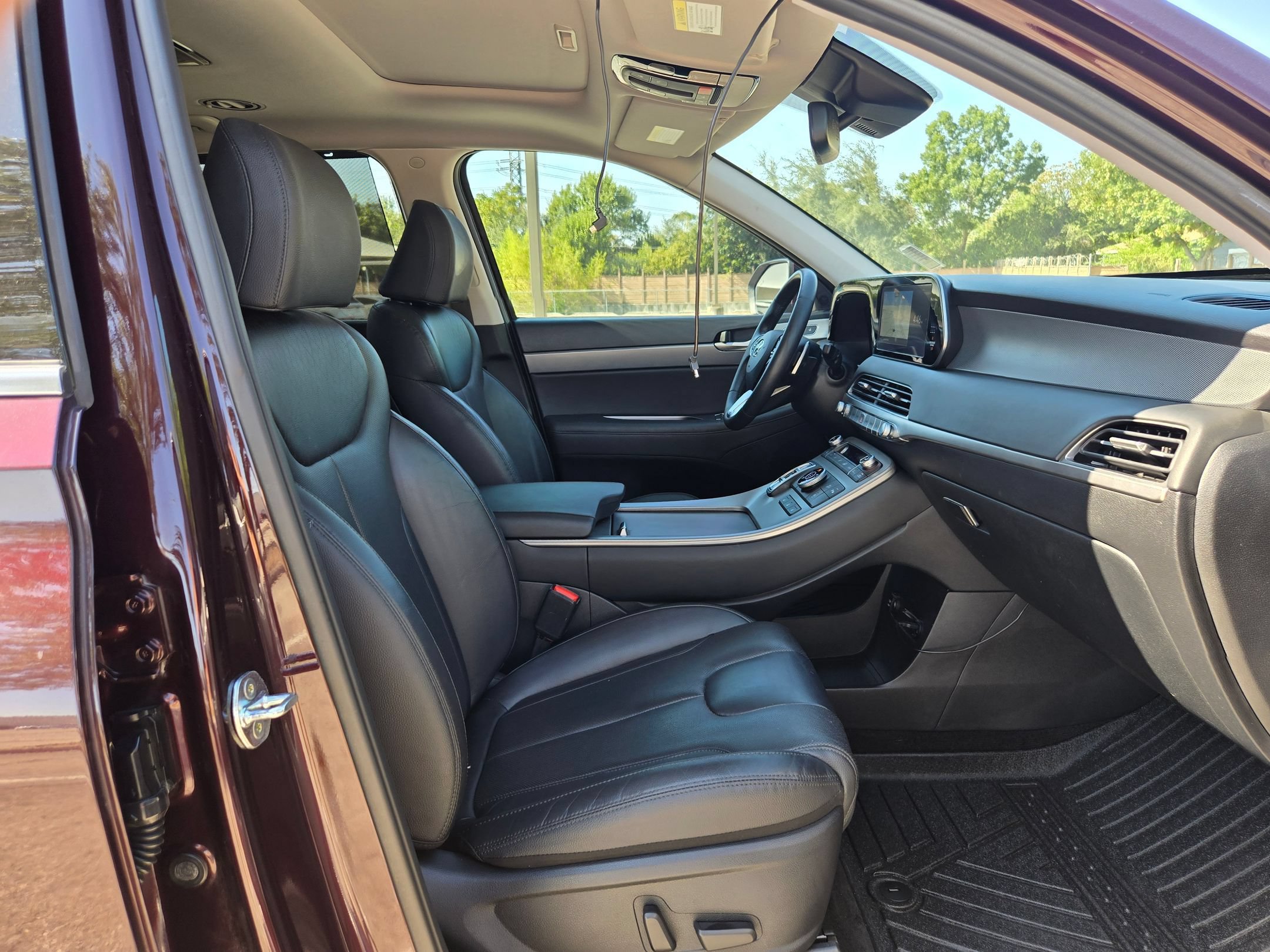 Used 2022 Hyundai Palisade SEL w/ 8P Bench Seat Package AWD/4WD image 26