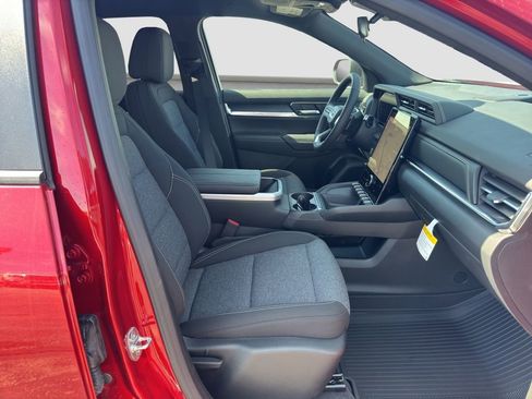New 2026 GMC Terrain Elevation w/ LPO, Floor Liner Package FWD image 18