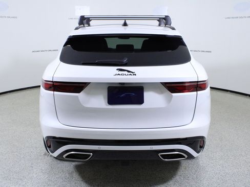 New 2025 Jaguar F-PACE R-Dynamic S image 6