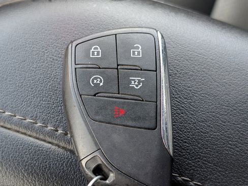 Used 2023 Chevrolet Suburban LS w/ Driver Alert Package RWD image 31
