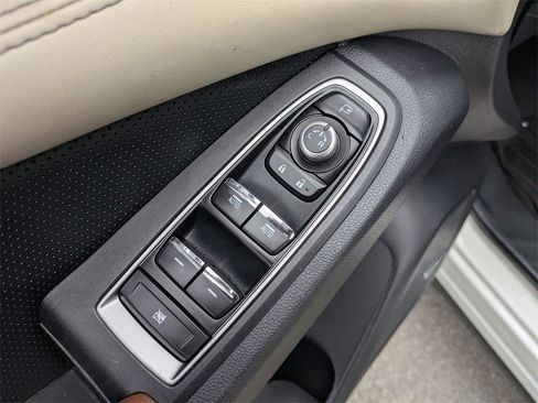 Used 2020 Subaru Ascent Touring image 12