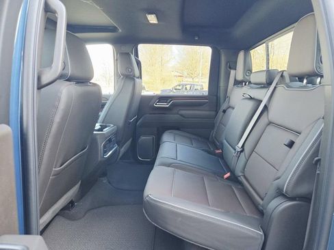 New 2026 GMC Sierra 2500 Denali w/ Denali Reserve Package AWD/4WD image 13