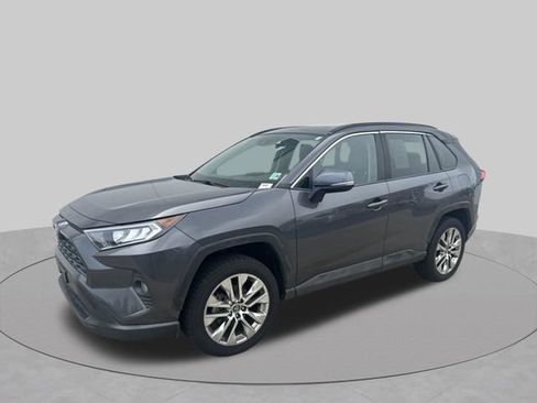 Used 2021 Toyota RAV4 XLE Premium AWD/4WD image 13