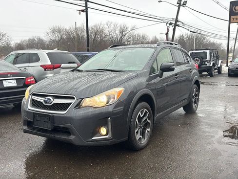 Used 2016 Subaru Crosstrek 2.0i Limited image 1