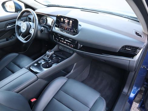 Used 2023 Nissan Rogue SL w/ SL Premium Package image 59