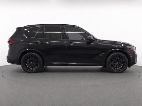 Certified 2024 BMW X5 sDrive40i w/ Executive Package RWD image 2