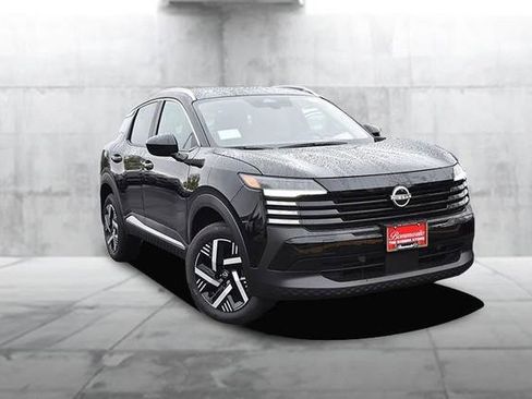 New 2026 Nissan Kicks SV image 2