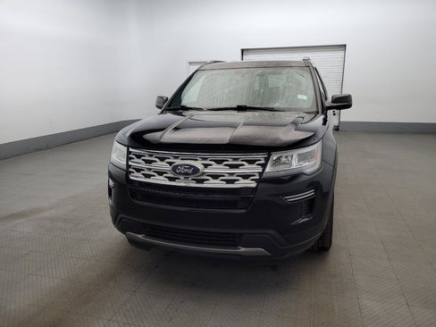 Used 2018 Ford Explorer XLT image 15