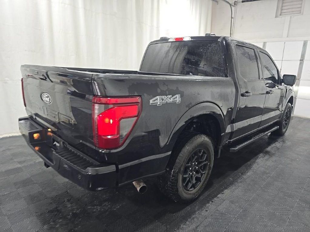 Used 2024 Ford F150 XLT w/ XLT Black Appearance Package AWD/4WD image 4