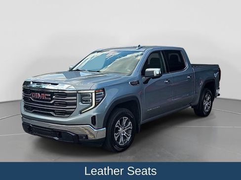 Used 2025 GMC Sierra 1500 SLT RWD image 4