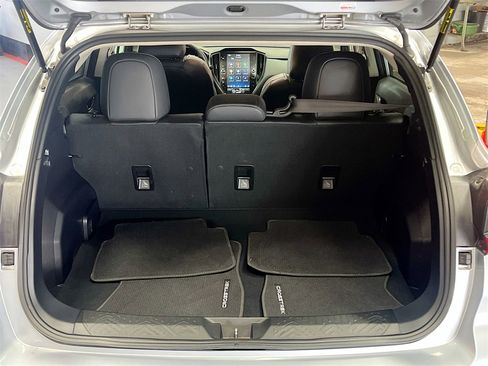 Used 2024 Subaru Crosstrek 2.5i Limited w/ Crosstrek Mirror Package image 26
