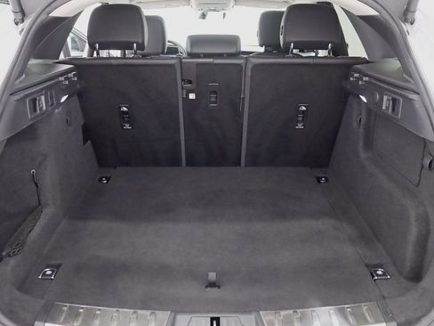 Used 2022 Jaguar F-PACE S image 34