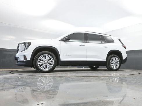 Used 2026 GMC Acadia Elevation w/ Elevation Premium Package AWD/4WD image 36