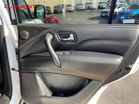 Used 2024 INFINITI QX80 Luxe image 38